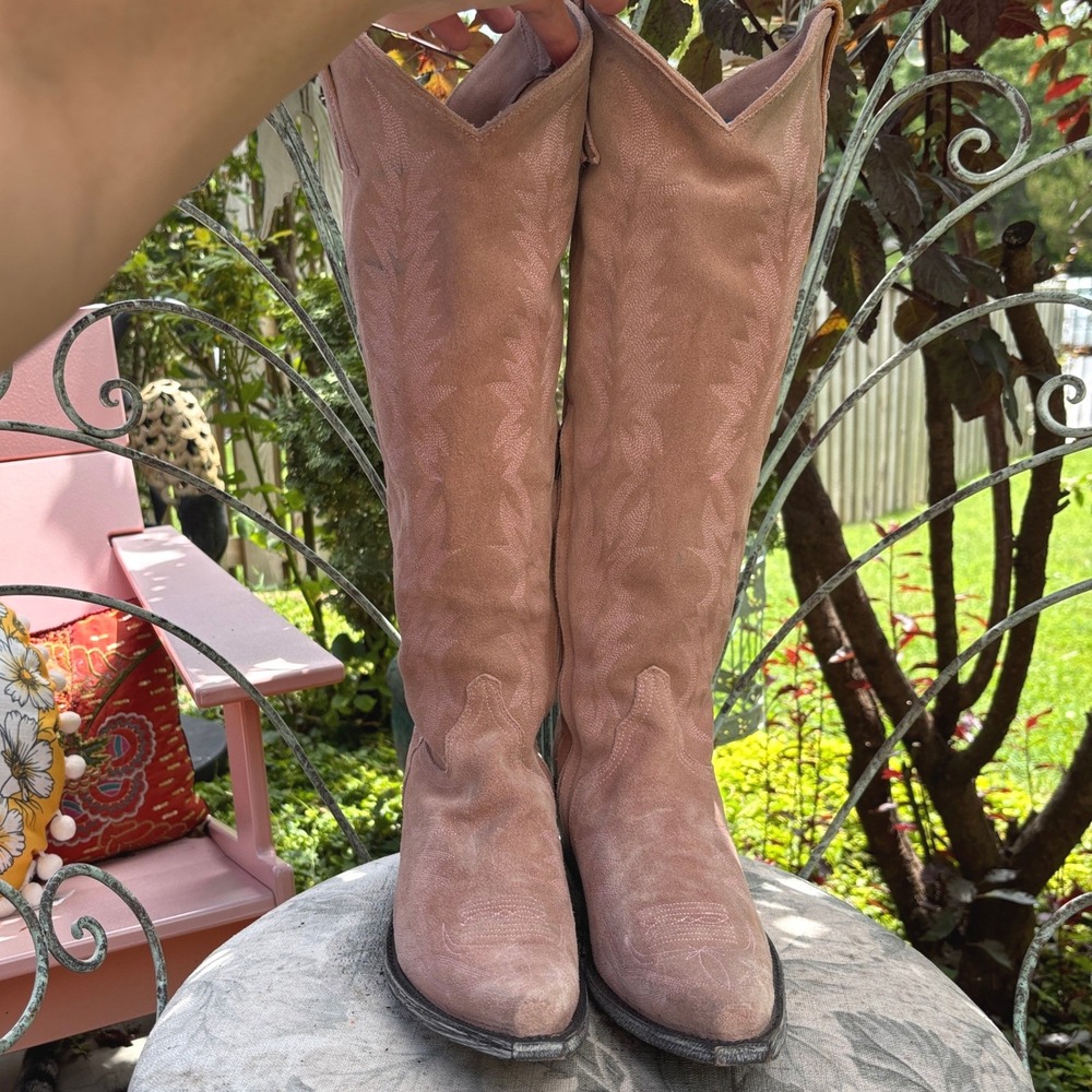 Old Gringo Mayra Bis Soft Pink Suede Tall Embroidered Western Boots Size 9
